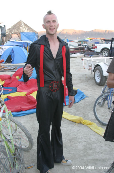 7bm2004_0024_JFR