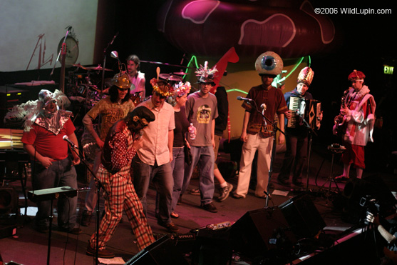nye06_127_RJ