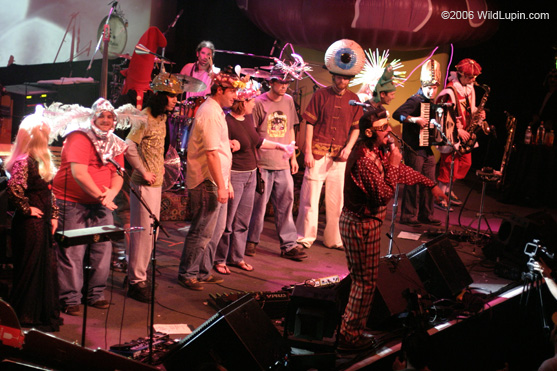nye06_131_RJ
